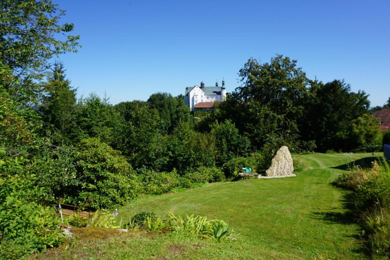 Ferienhaus Englburg In Absolut Ruhiger Lage Tittling Exterior photo